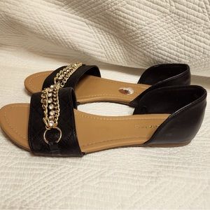 ANDIAMO| size 7 1/2 WOMENS Flat dress shoes